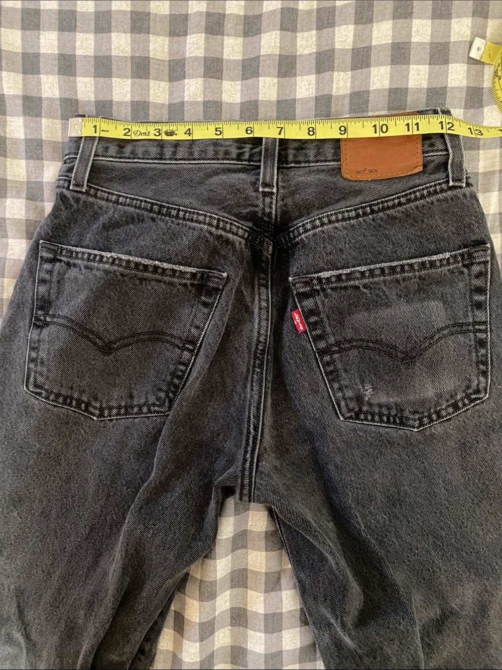 Levi’s 501 90’s Faded Black Denim Jeans - Picture 4 of 6